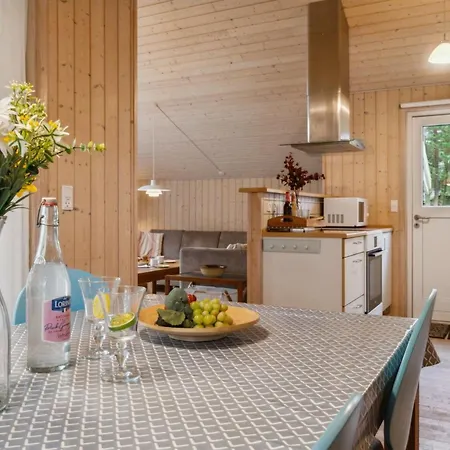 Hébergement de vacances Ava - 850m From The Sea By Interhome *